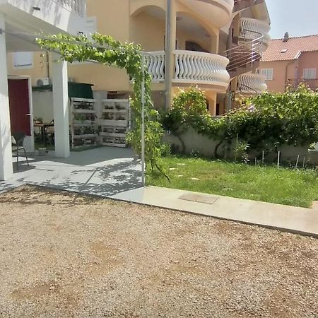 Apartman Ana Apartman Vodice Kültér fotó